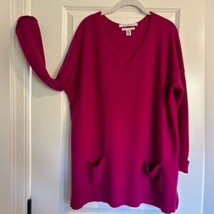 100% cashmere tunic top in vibrant raspberry pink.